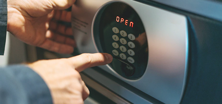 Cash Safe Openers in Rohnert Park, California