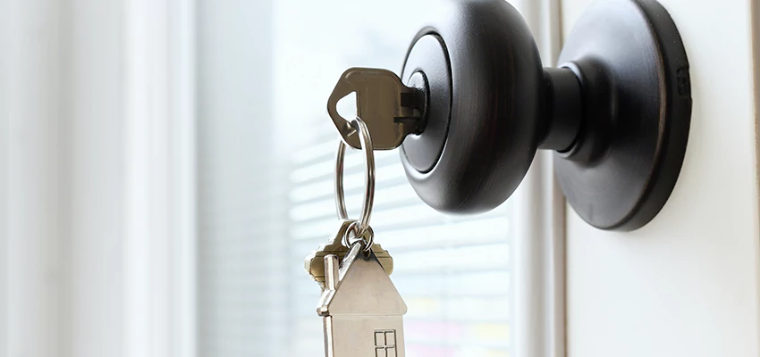 Bifold Door Knob Replacement in Rohnert Park, California