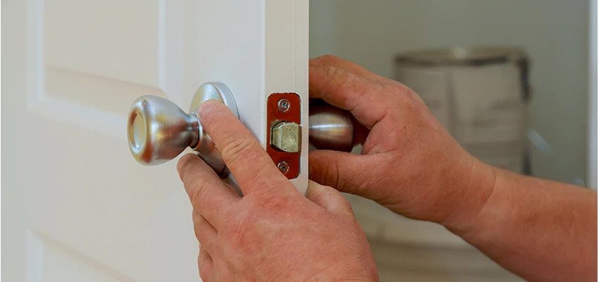 AAA Locksmiths For lock Replacement in Rohnert Park, California